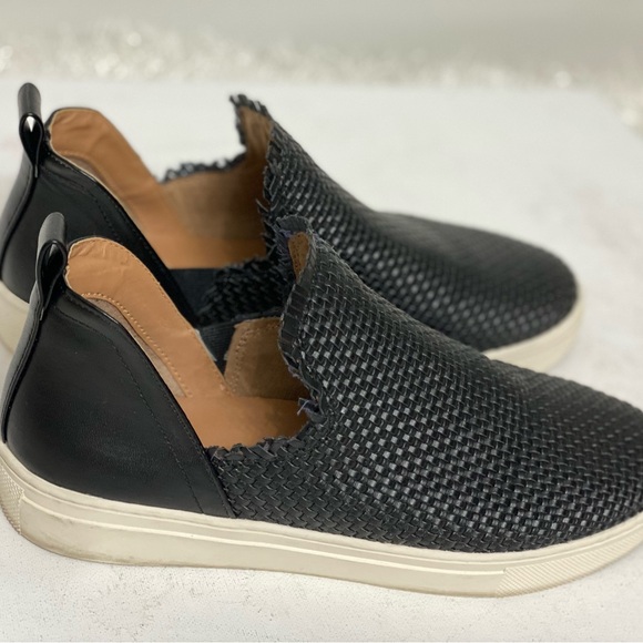 Indigo rd classic men shoes size 7.5, unique design - Picture 6 of 6